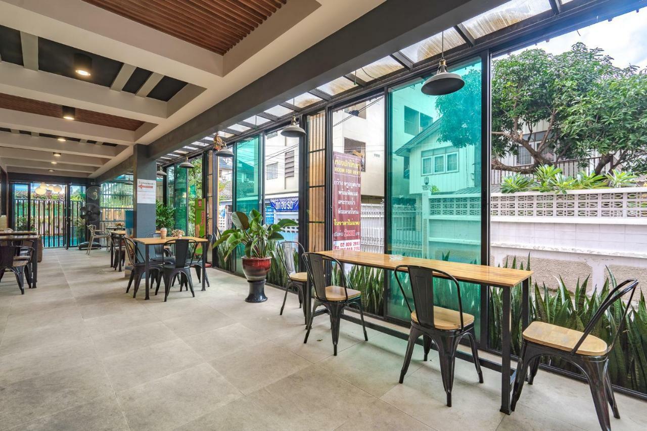 Penyos Residence Bangkok Buitenkant foto